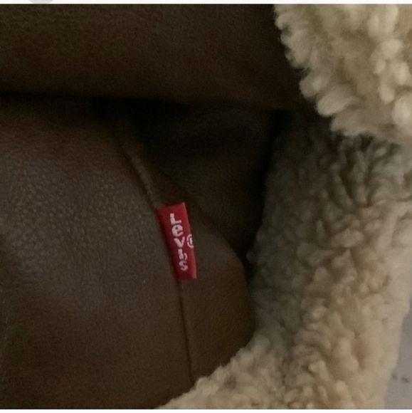 Levi's Faux Leather Trucker Jacket - Brown nwt - Picture 7 of 8